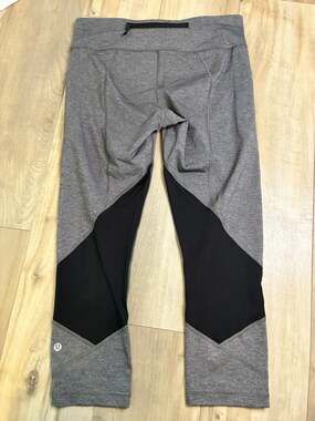 Lululemon Pace Rival Crop Leggings 23" Heathered Gray Black Mesh Paneled Size 8
